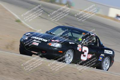 media/Oct-29-2022-CalClub SCCA (Sat) [[e05833b2e9]]/Race Group 3/Qualifying (Outside Grapevine)/